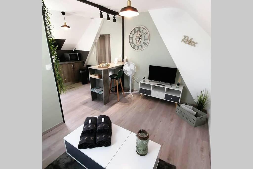 Apartamento Le Cosy Sens Exterior foto